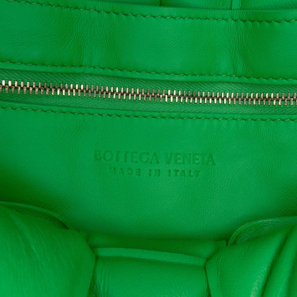 Bottega Veneta Nappa Intrecciato Padded Cassette Crossbody Bag - Green