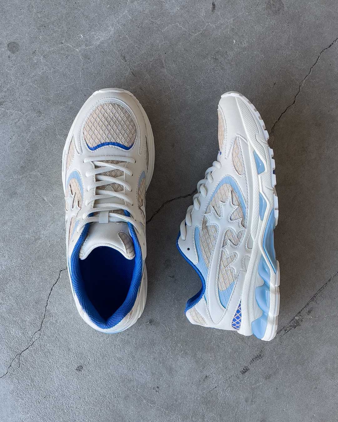 Bravest Studios Kross Kountry Runner Ice Blue