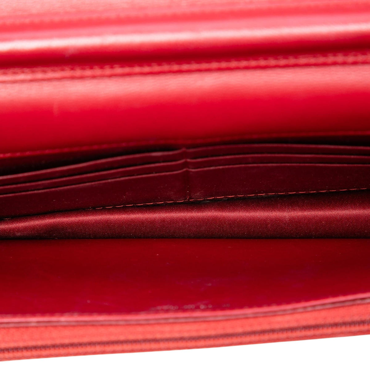 Chanel CC Embossed Lambskin Camellia Wallet on Chain - Red