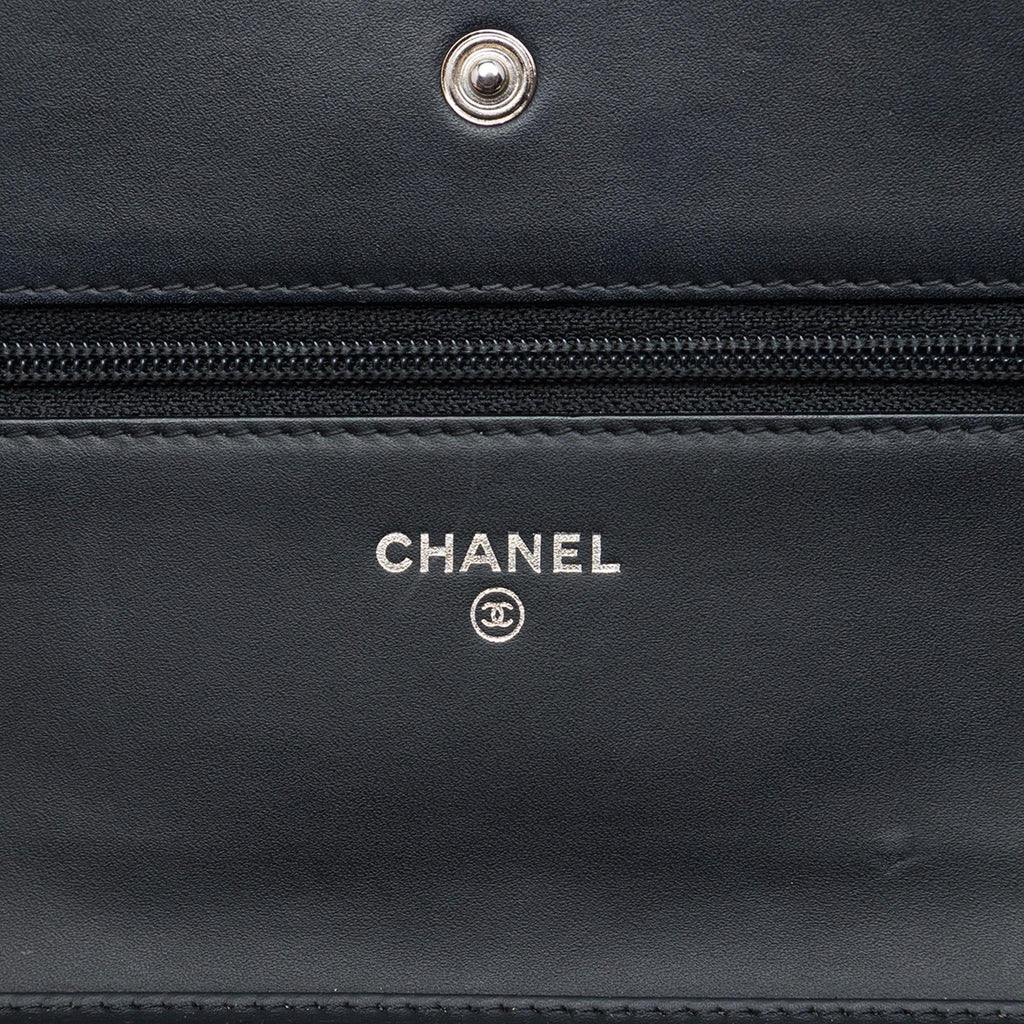 Chanel CC Patent Caviar Wallet on Chain - Black