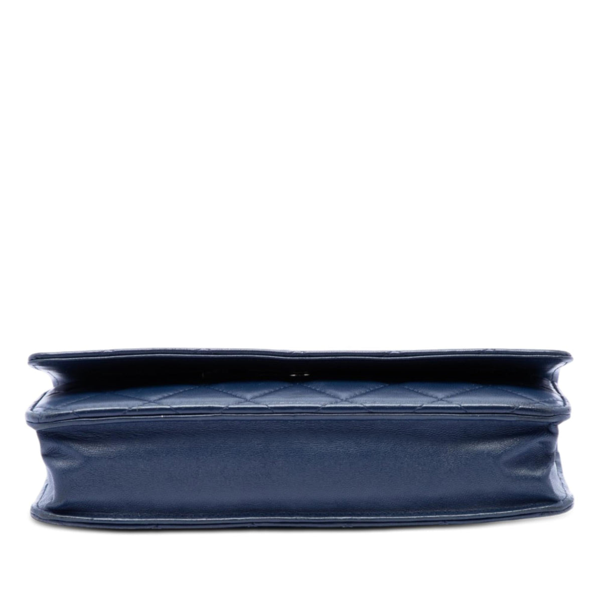 Chanel CC Quilted Lambskin Wallet on Chain - Blue