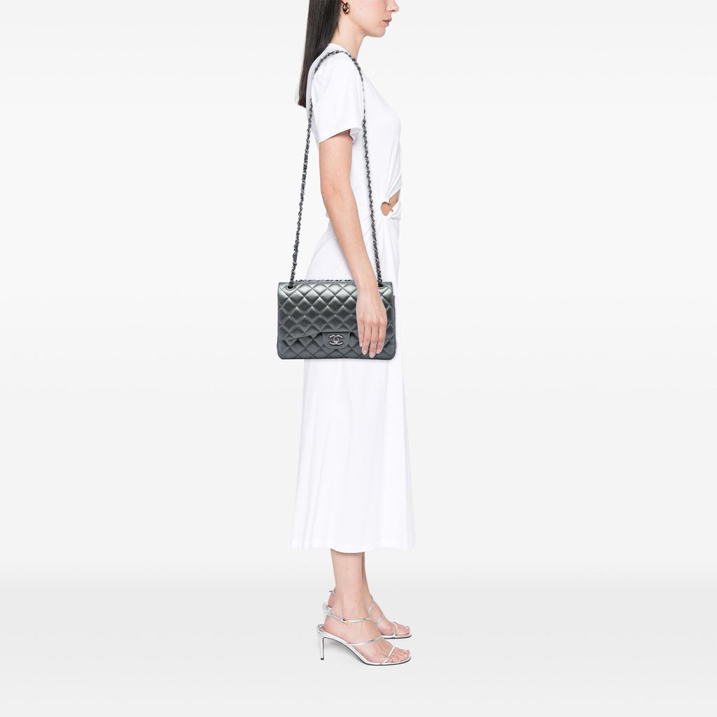 Chanel Jumbo Classic Metallic Lambskin Double Flap Shoulder Bag - Grey