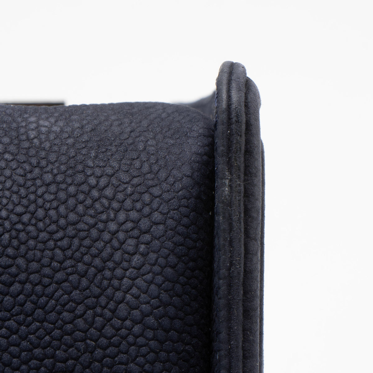 Chanel Matte Caviar Old Medium Boy Bag - Blue