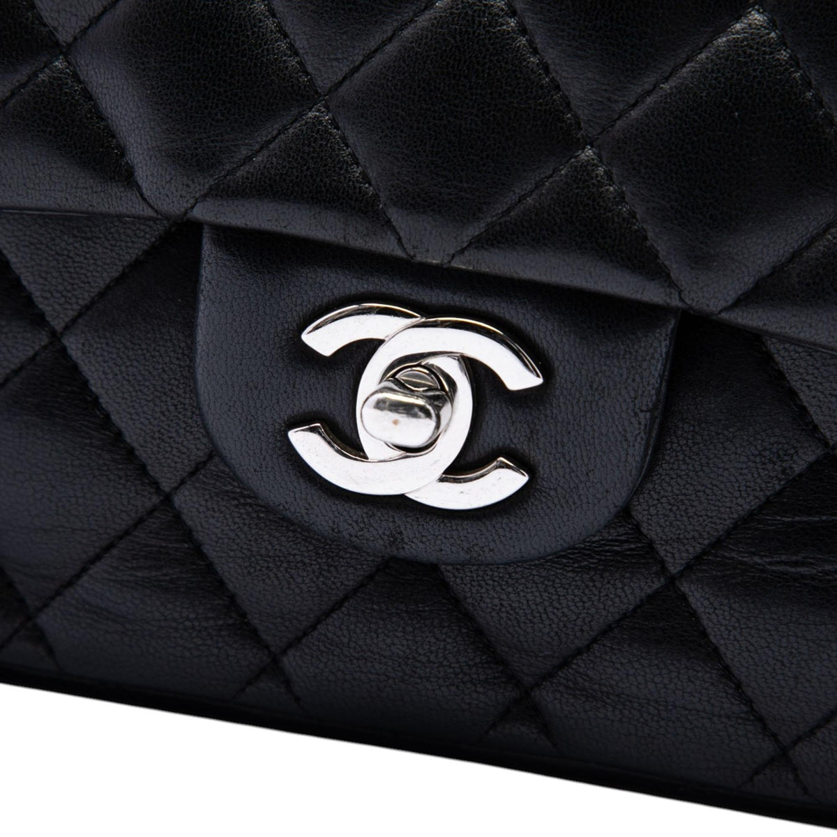 Chanel Medium Classic Lambskin Double Flap Shoulder Bag - Black