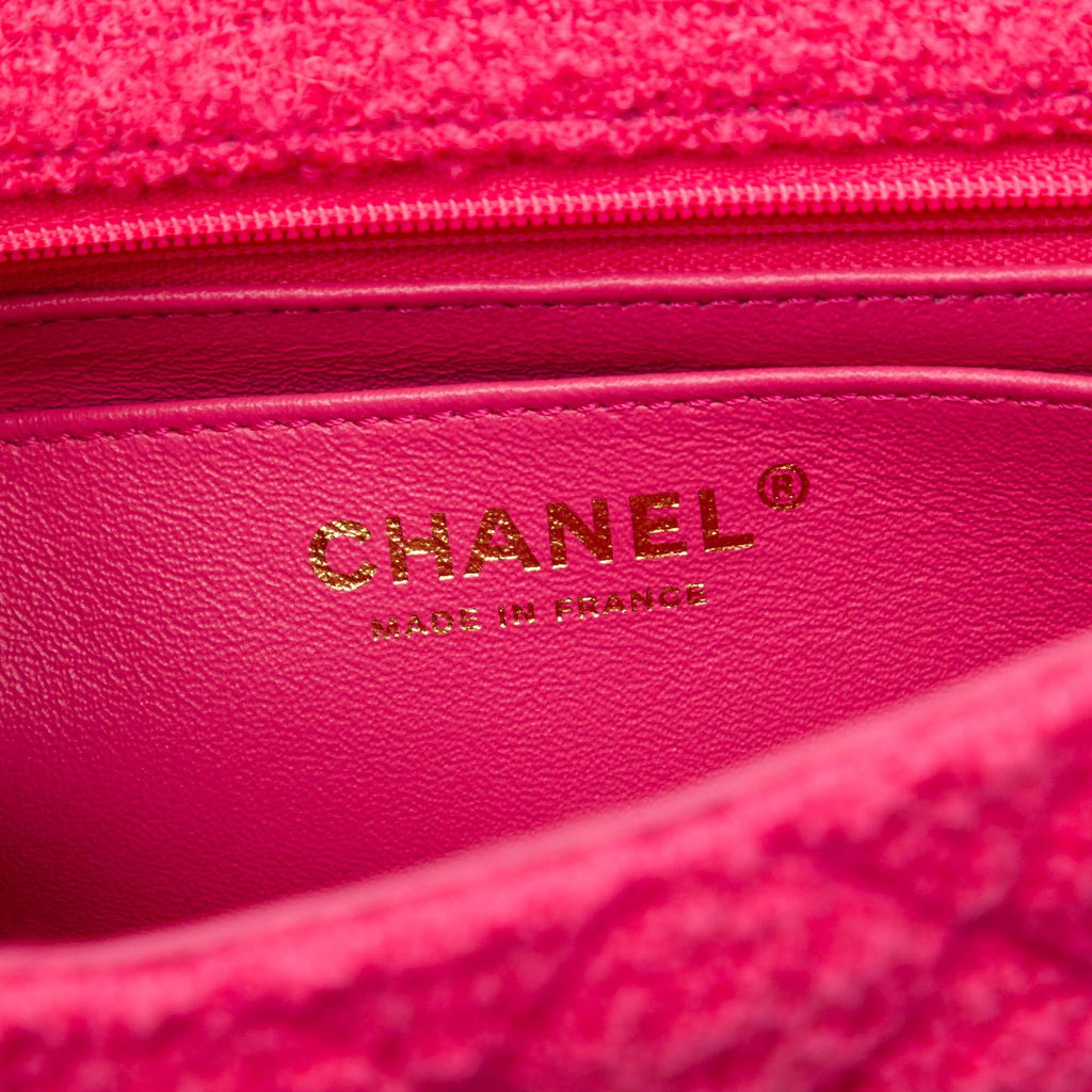Chanel Mini Quilted Tweed Reissue 2.55 Single Flap 224 Shoulder Bag - Pink