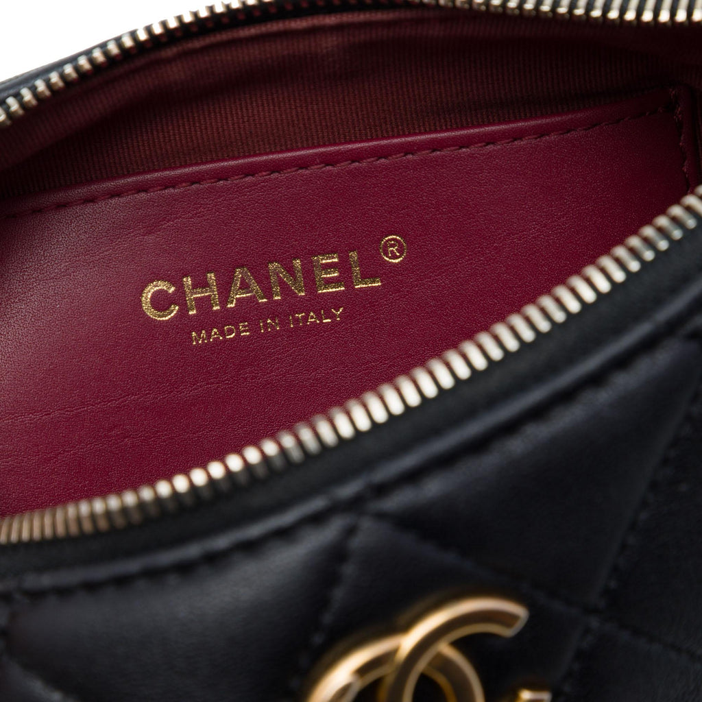 Chanel Paris Dakar Quilted Lambskin Mixed Chain Hobo - Black