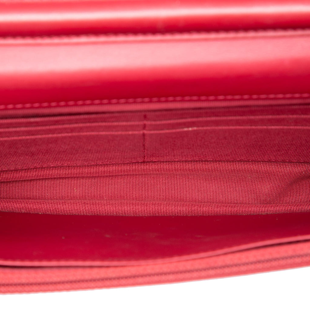Chanel Paris Dallas CC Quilted Patent Goatskin Wallet on Chain - Red