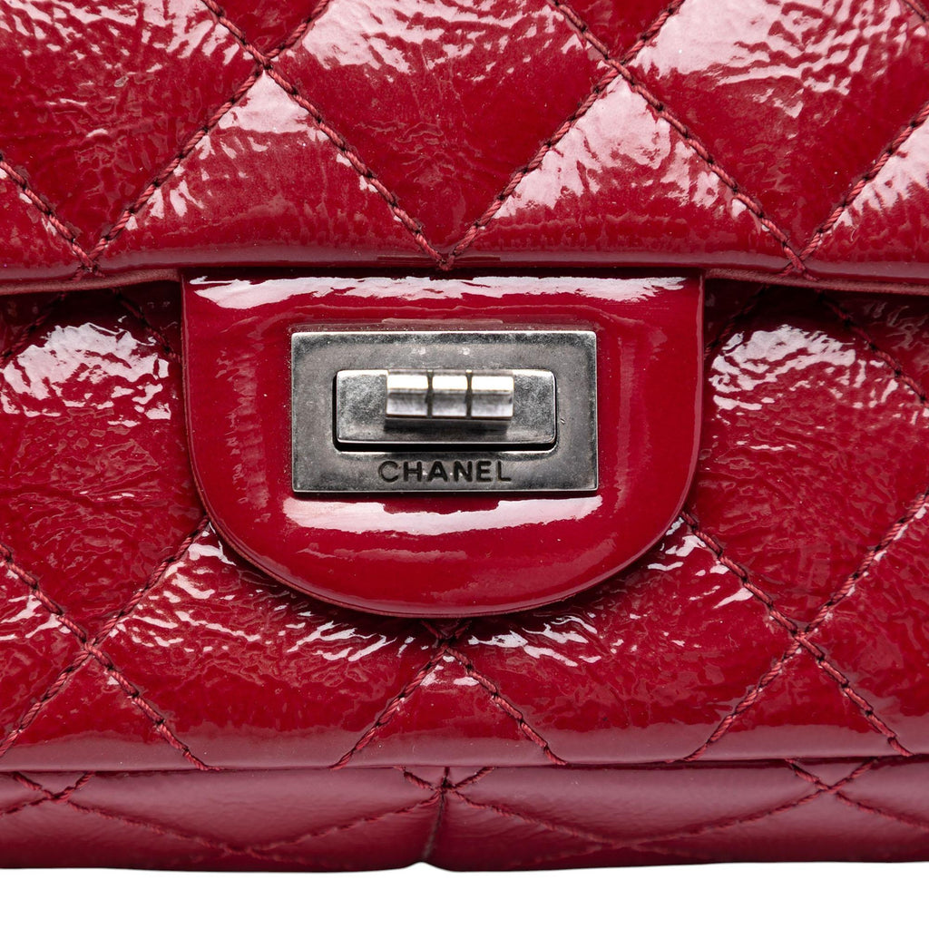 Chanel Quilted Crinkled Patent Reissue 2.55 Double Flap 226 Shoulder Bag - Red