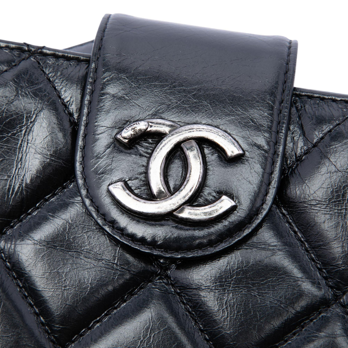 Chanel Quilted Glazed Calfskin Coco Pleats Chain Clutch - Black