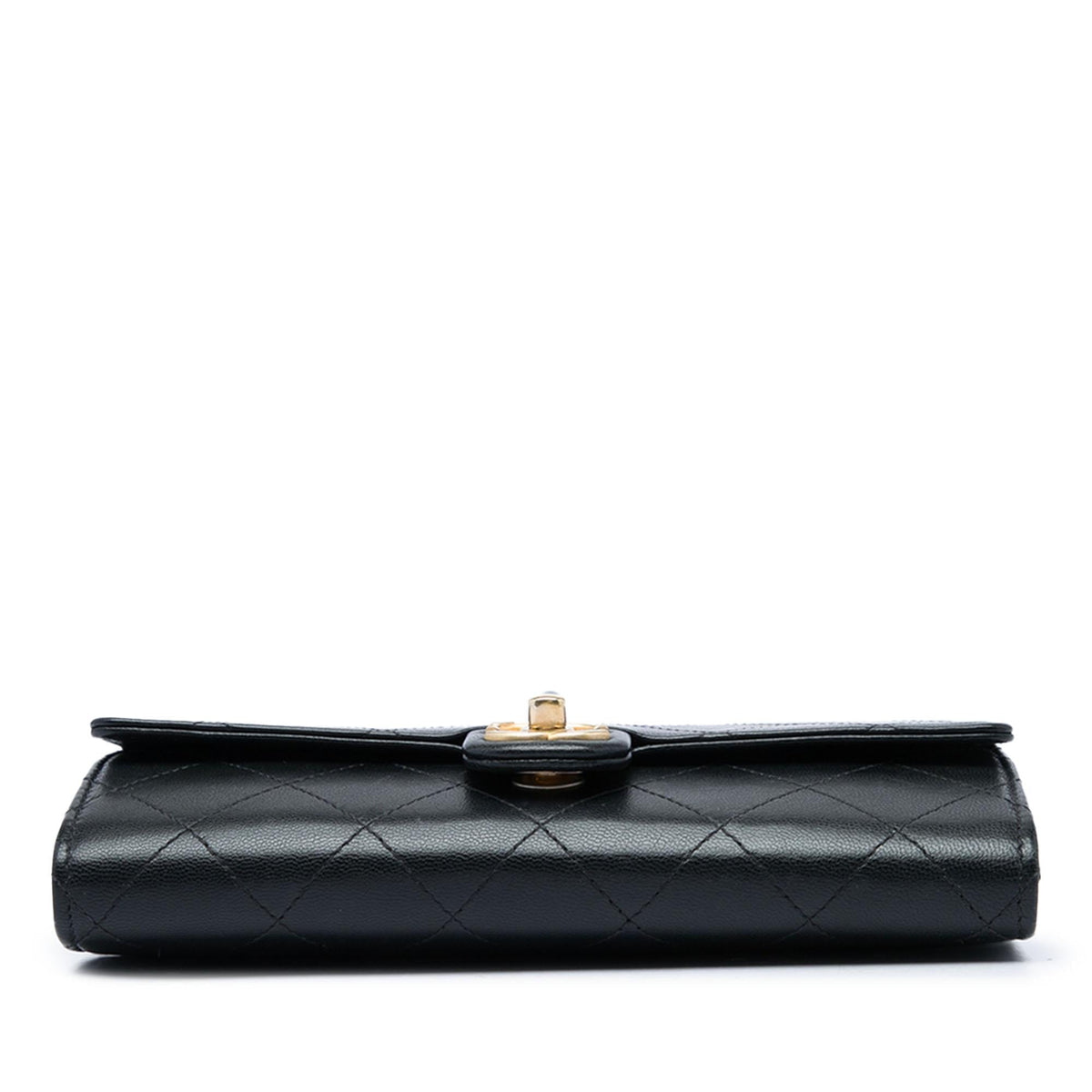 Chanel Quilted Goatskin Chic Pearls Clutch with Chain - Black