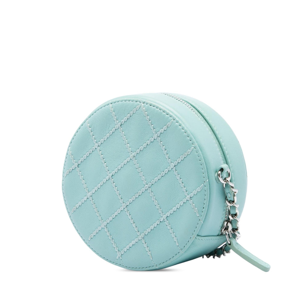 Chanel Quilted Lambskin Ultimate Stitch Round Clutch With Chain - Blue