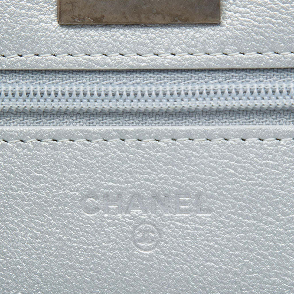 Chanel Reissue 2.55 Quilted Metallic Aged Calfskin Wallet on Chain - Silver