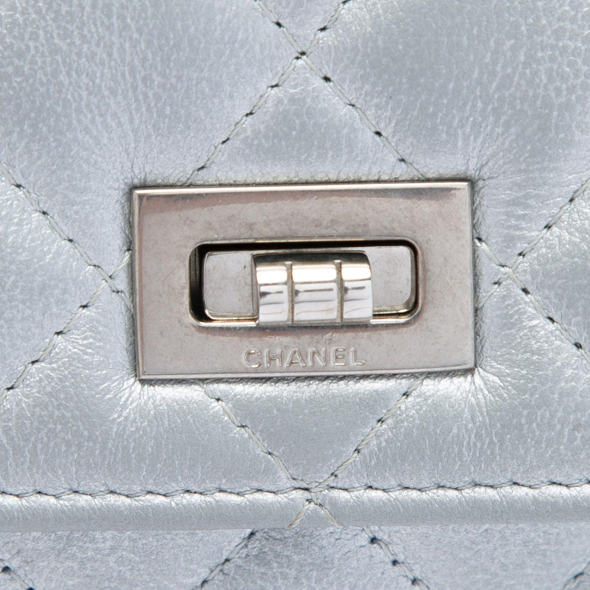 Chanel Reissue 2.55 Quilted Metallic Aged Calfskin Wallet on Chain - Silver