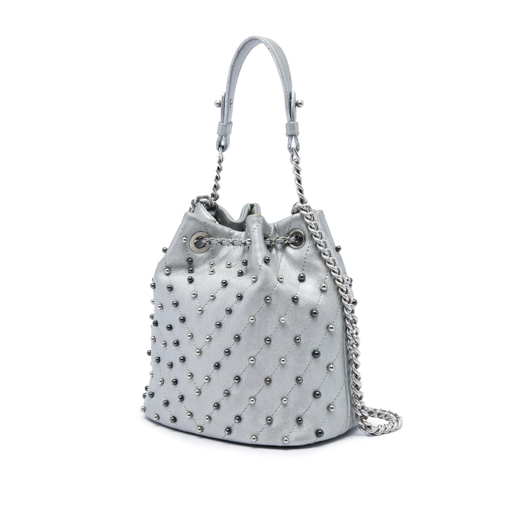 Chanel Small Metallic Chevron Lambskin Stud Wars Drawstring Bucket Bag - Silver