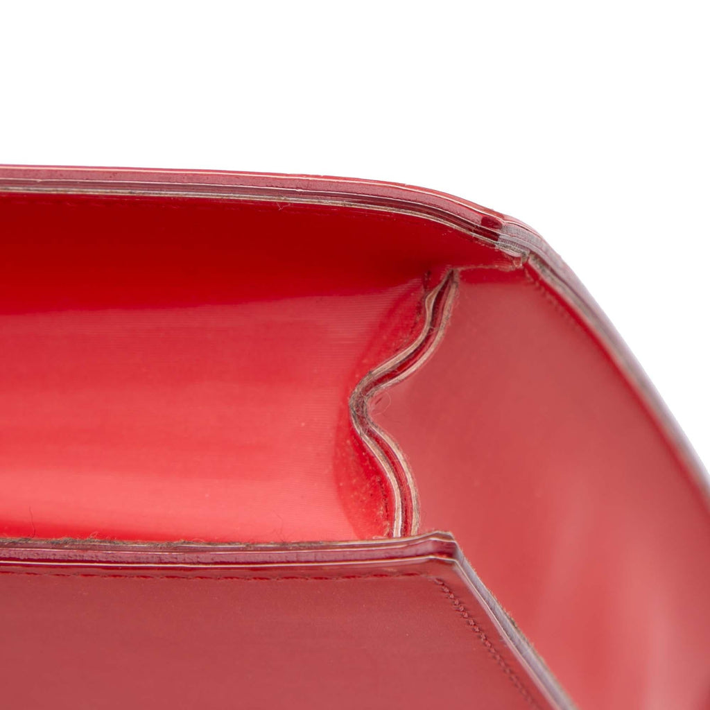 Chanel Vinyl Hologram CC Shoulder Bag - Red
