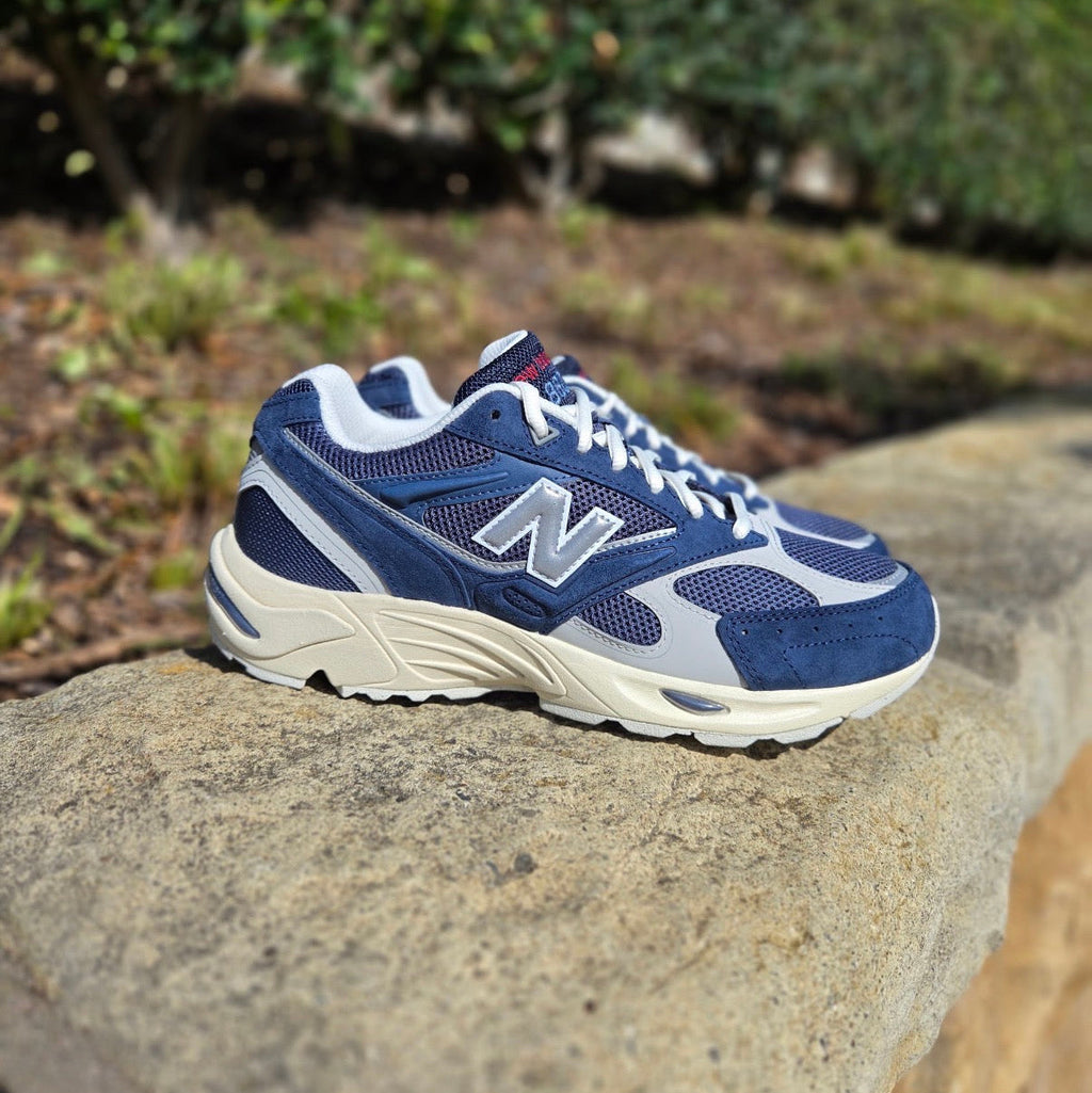 NEW BALANCE 880R 'Navy Vintage Indigo'