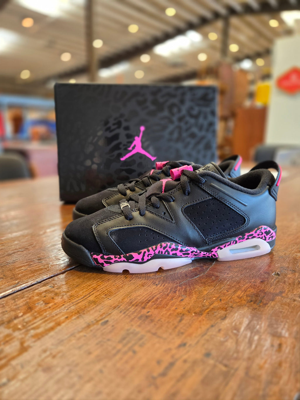 Air Jordan 6 Retro Low GS 'Fearless'