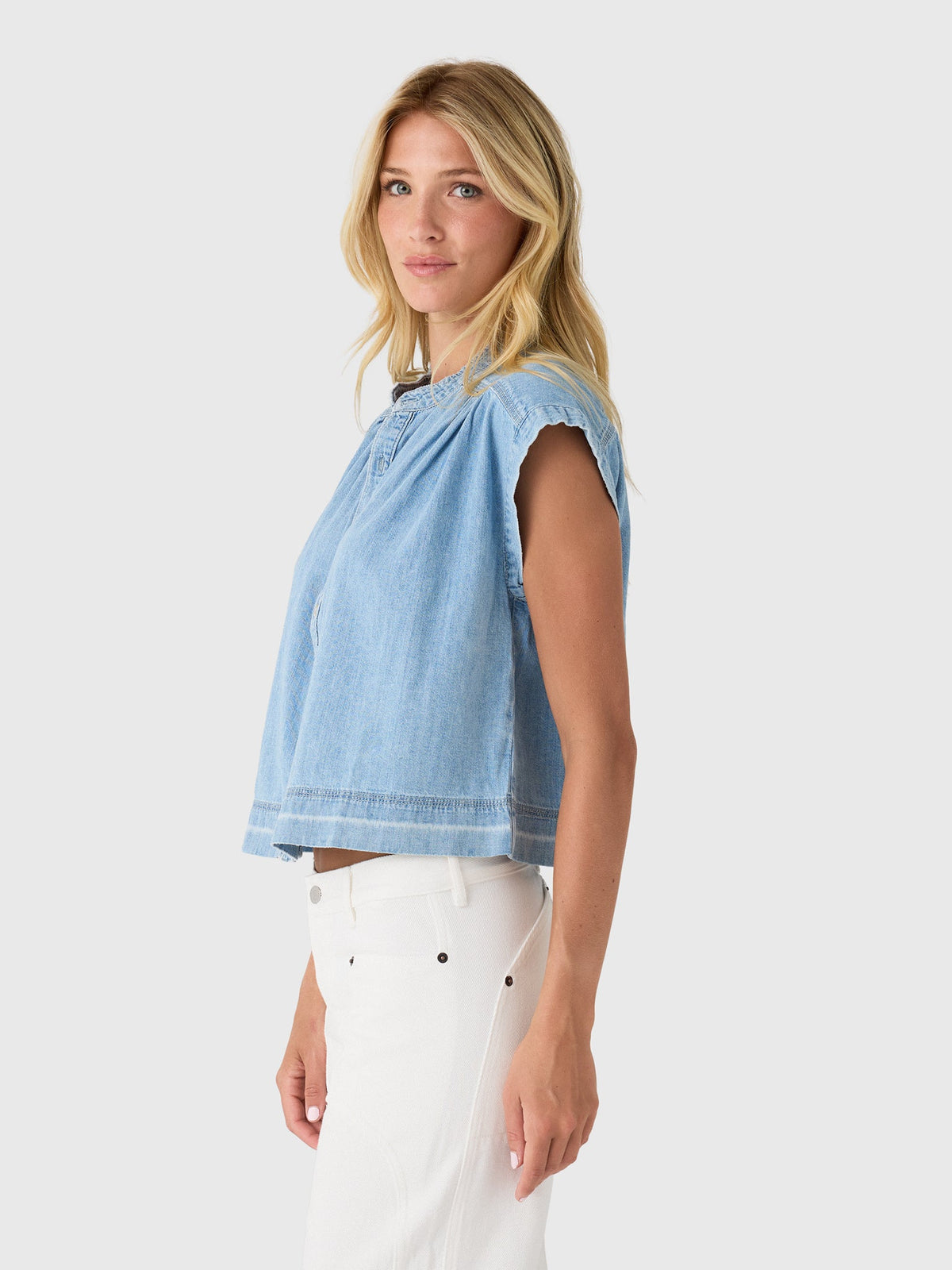 AMO Women's Tessa Top