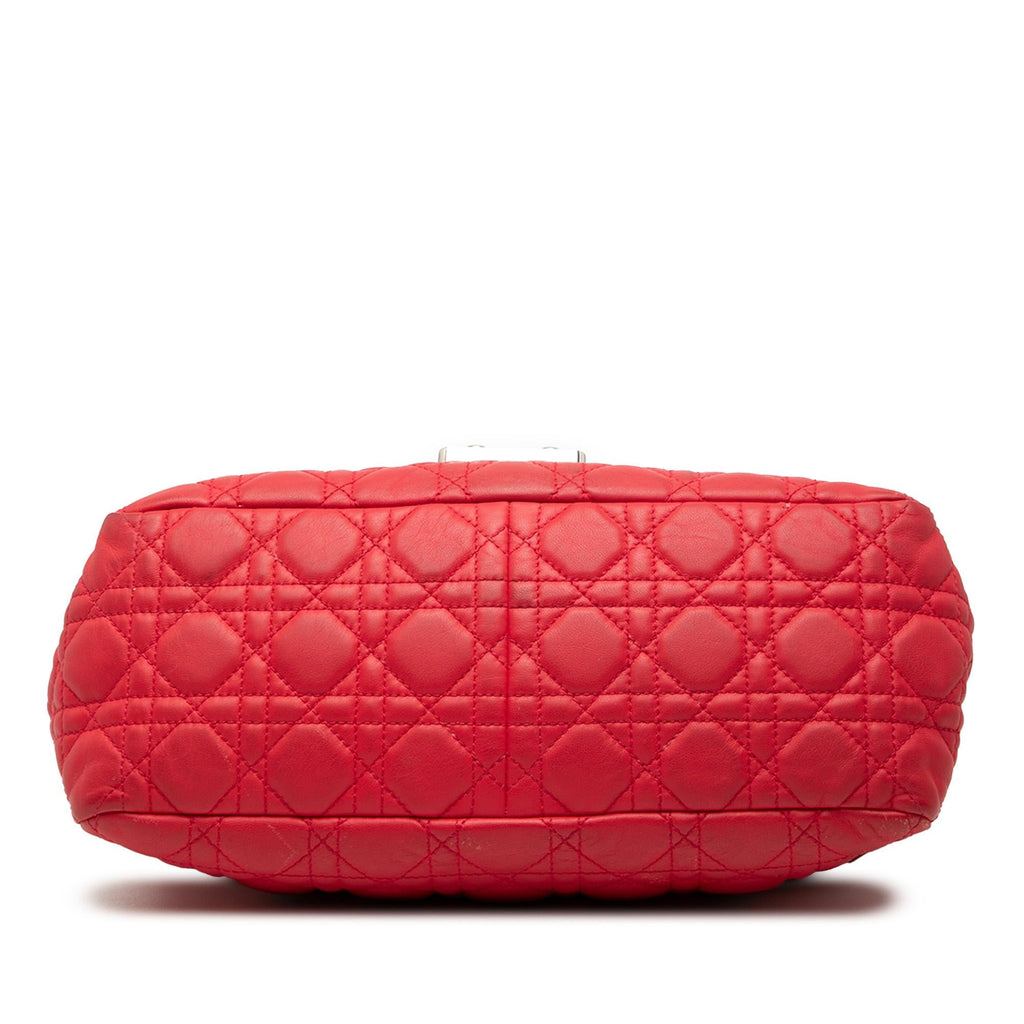 Dior Lambskin Cannage New Lock Shoulder Bag - Red