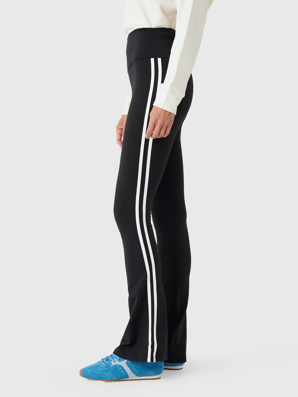 Splits59 Women's Raquel High Waist Flared 32" Legging