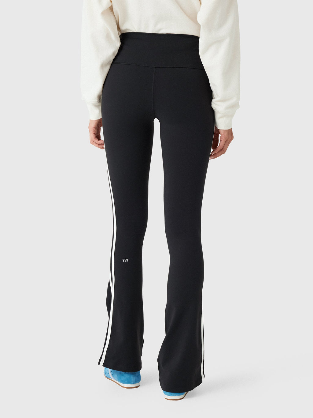 Splits59 Women's Raquel High Waist Flared 32" Legging