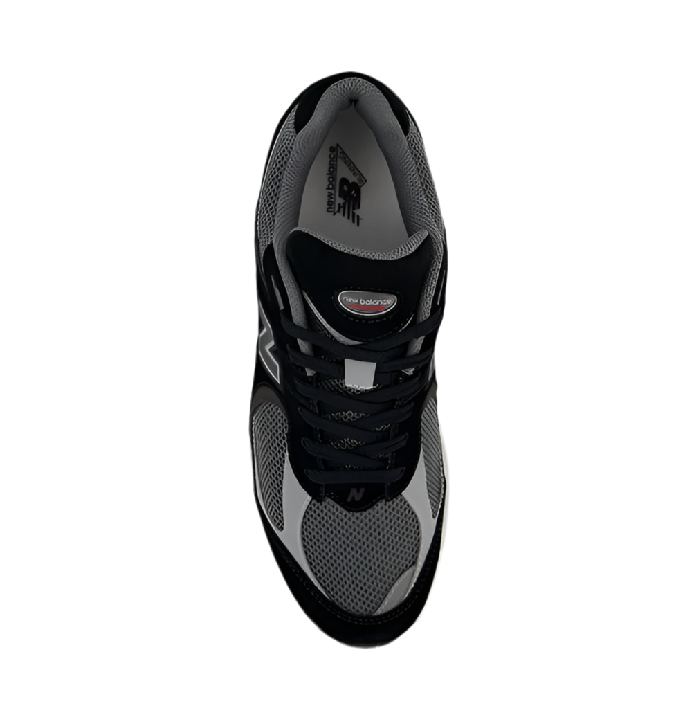 New Balance 2002R (Black/Grey)