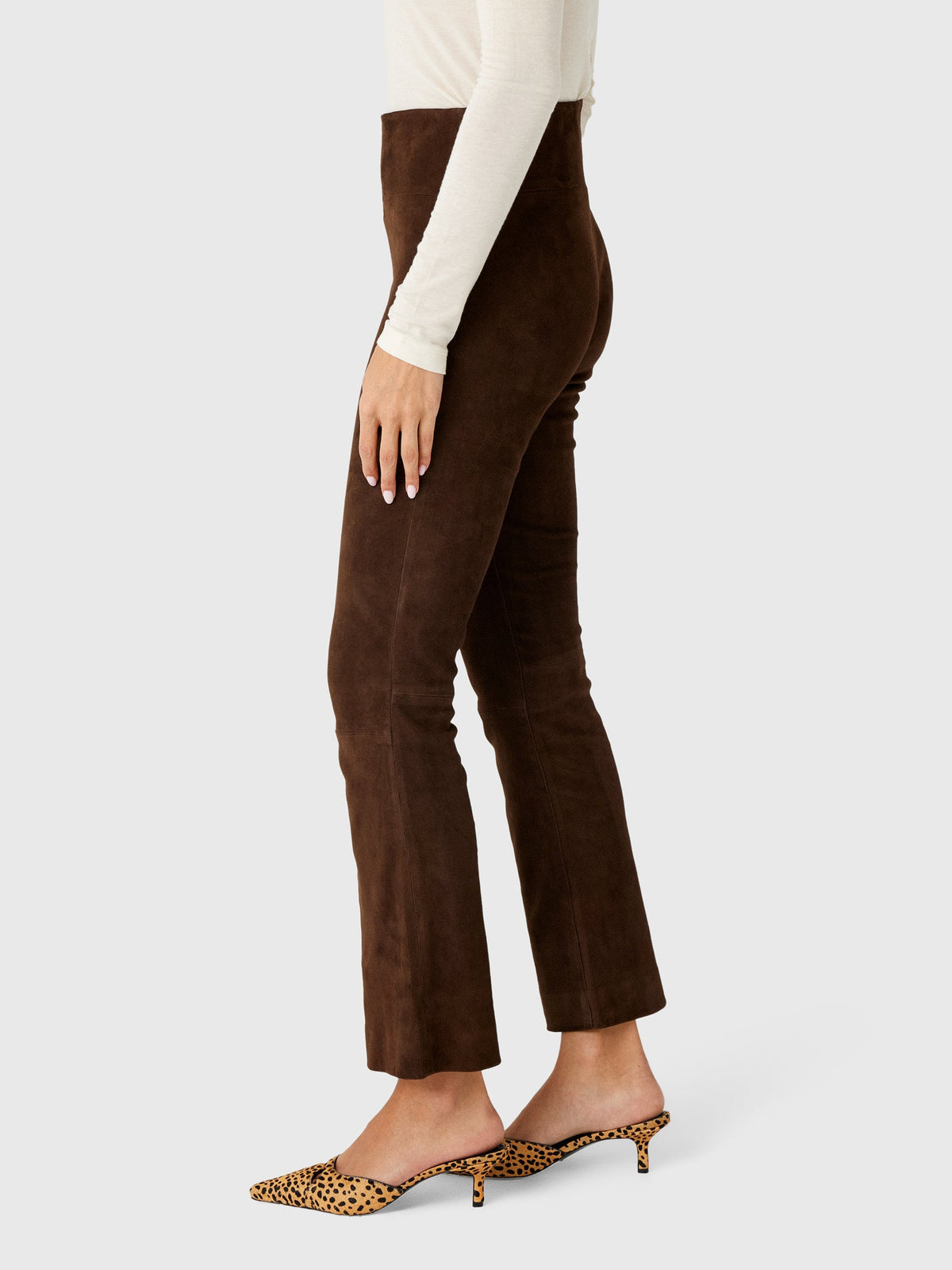 SPRWMN Women's Suede Ankle Flare Legging