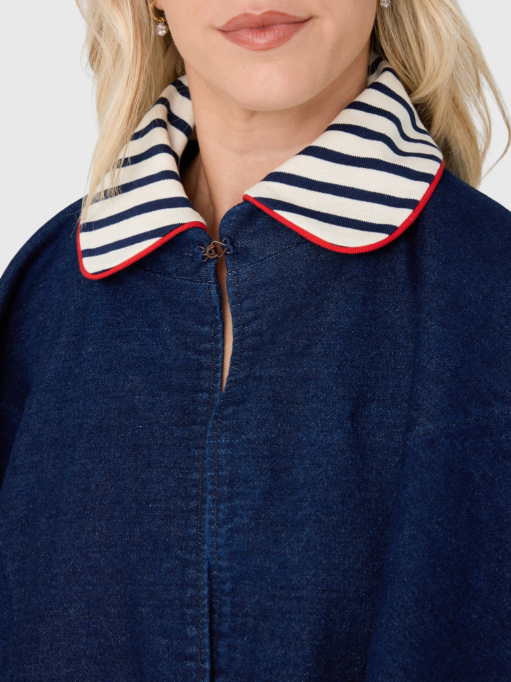 Les Vacances d'Irina Women's Denim Cape