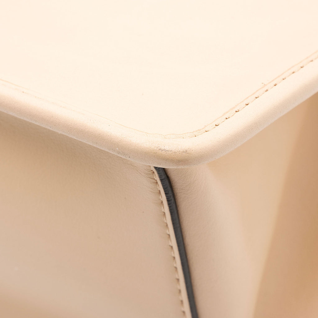 Fendi Leather Kan I F Medium Shoulder Bag - Beige