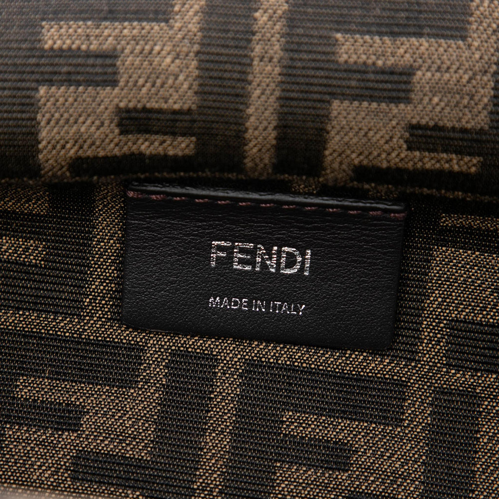 Fendi Midi Patent Fendi First Crossbody Bag - Green