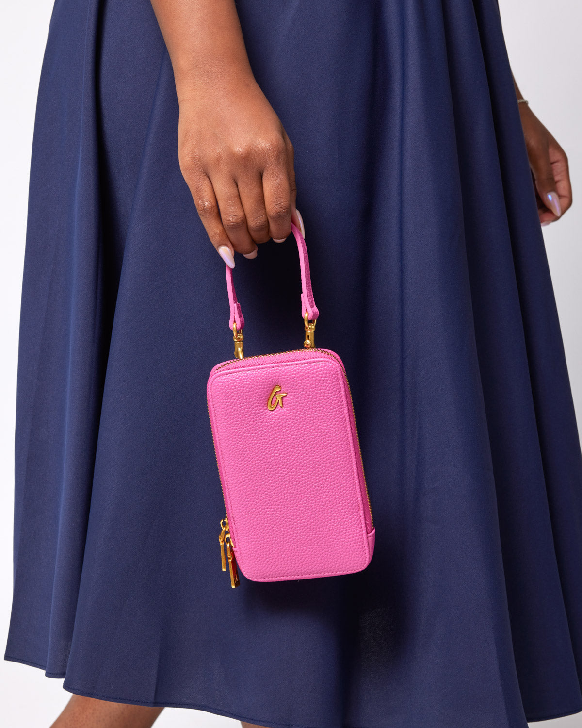 PEBBLE PHONE CROSSBODY - HOT PINK
