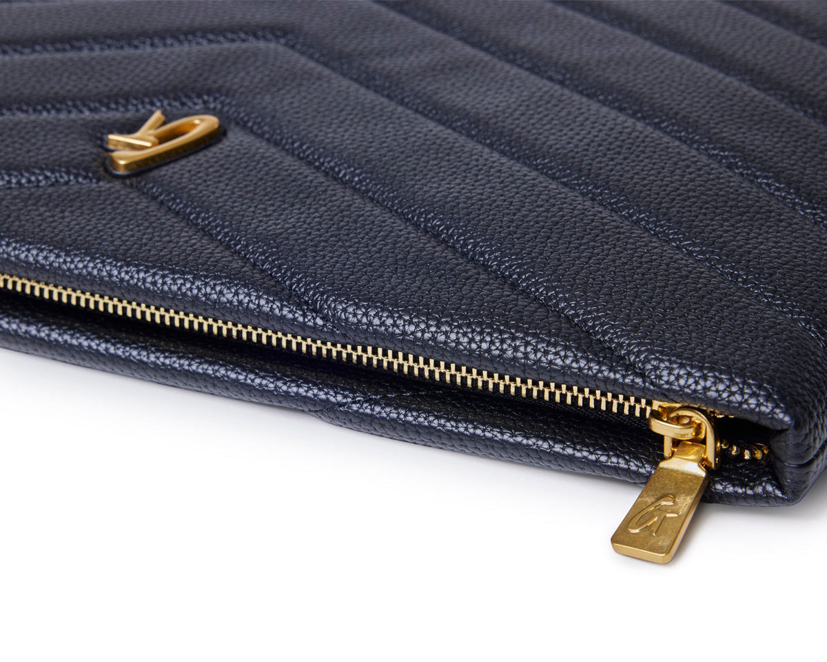 PEBBLE LAPTOP SLEEVE - BLACK