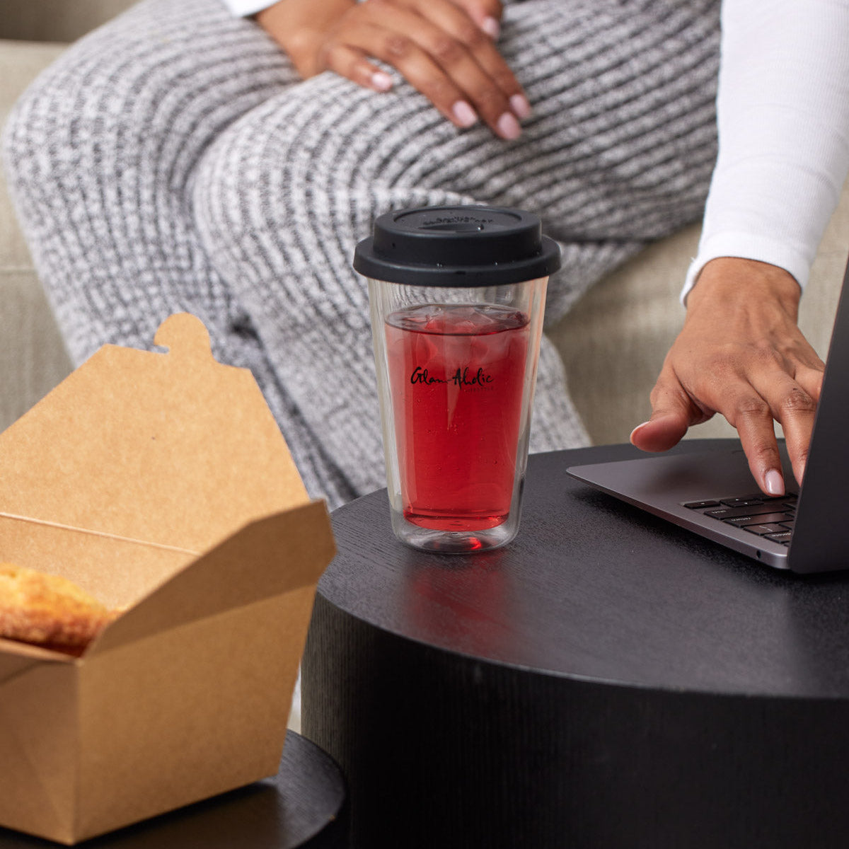 SIGNATURE TUMBLER