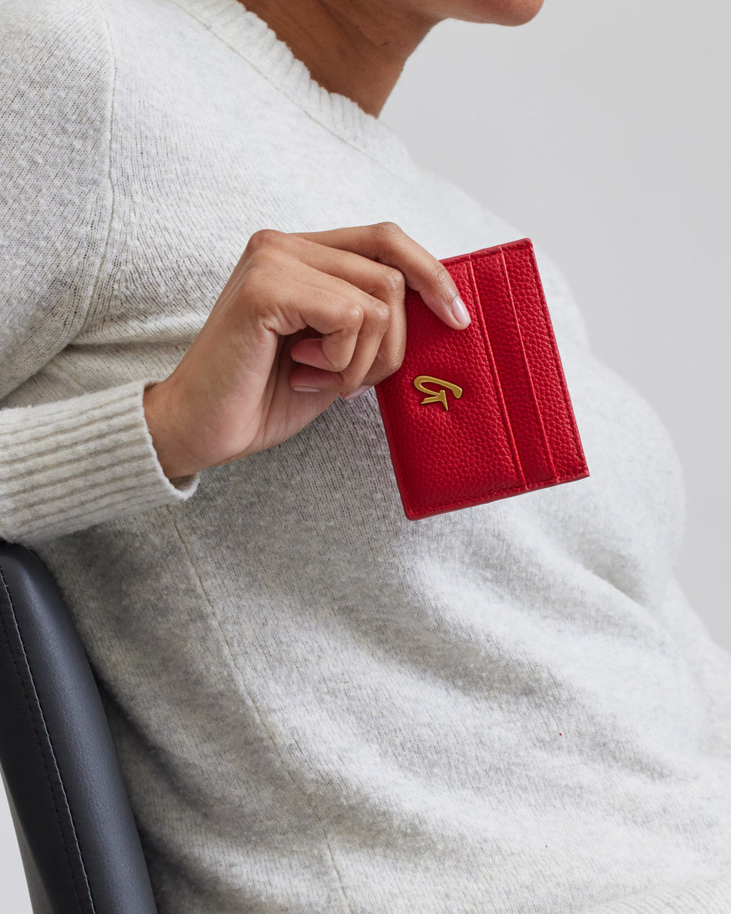 PEBBLE CARD HOLDER - RED