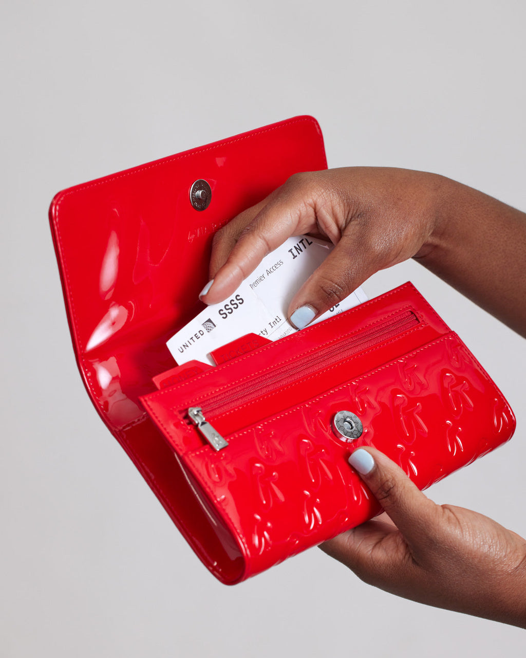 MONOGRAM TRAVEL WALLET - MIRROR RED