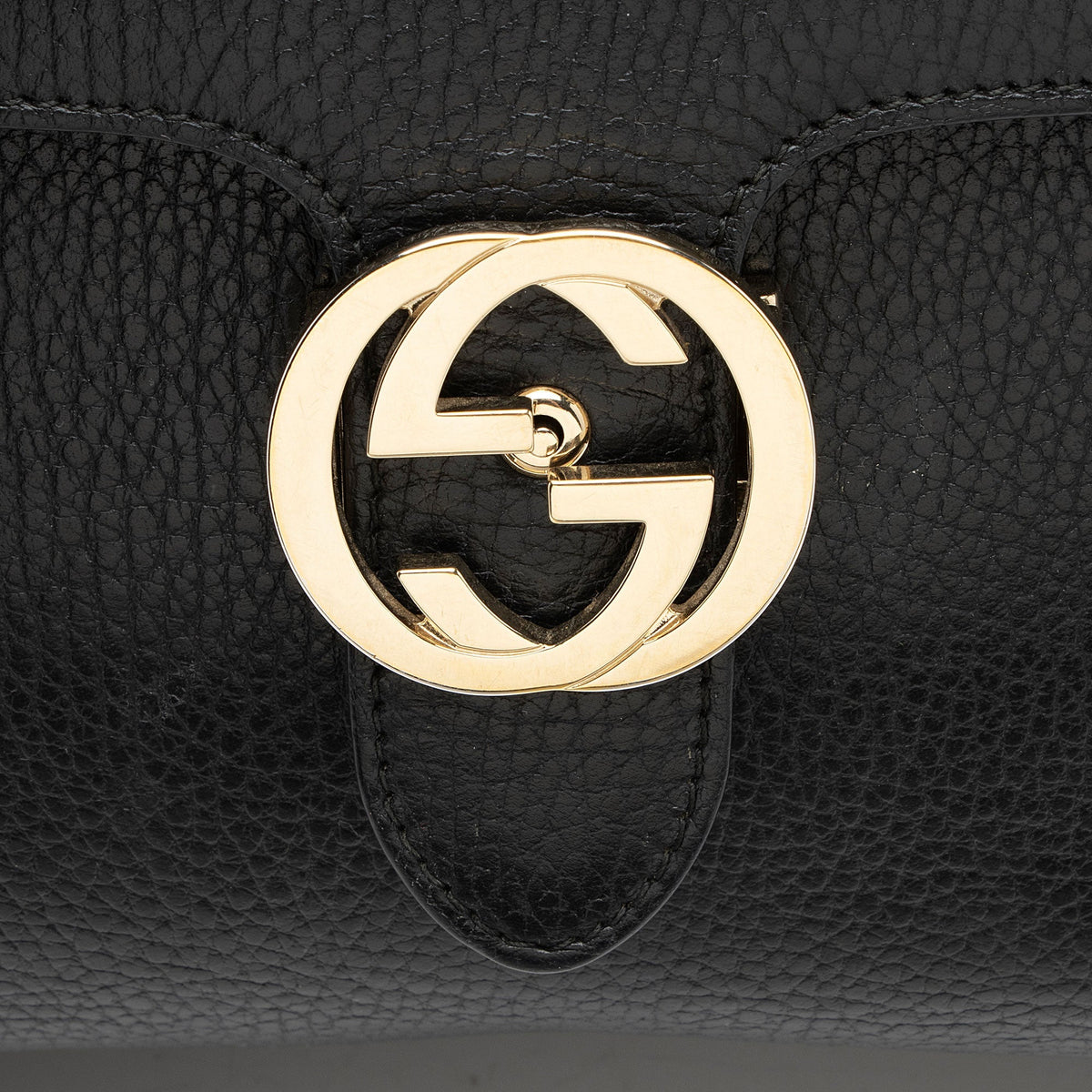 Gucci Calfskin Interlocking G Top Handle Medium Shoulder Bag - Black