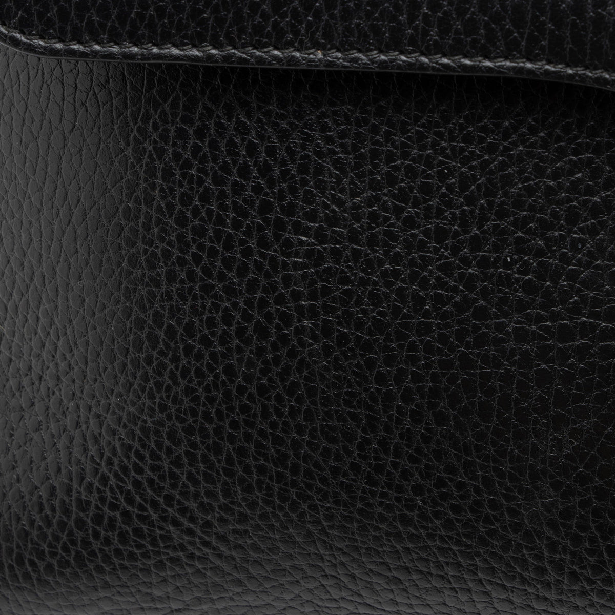 Gucci Calfskin Interlocking G Top Handle Medium Shoulder Bag - Black