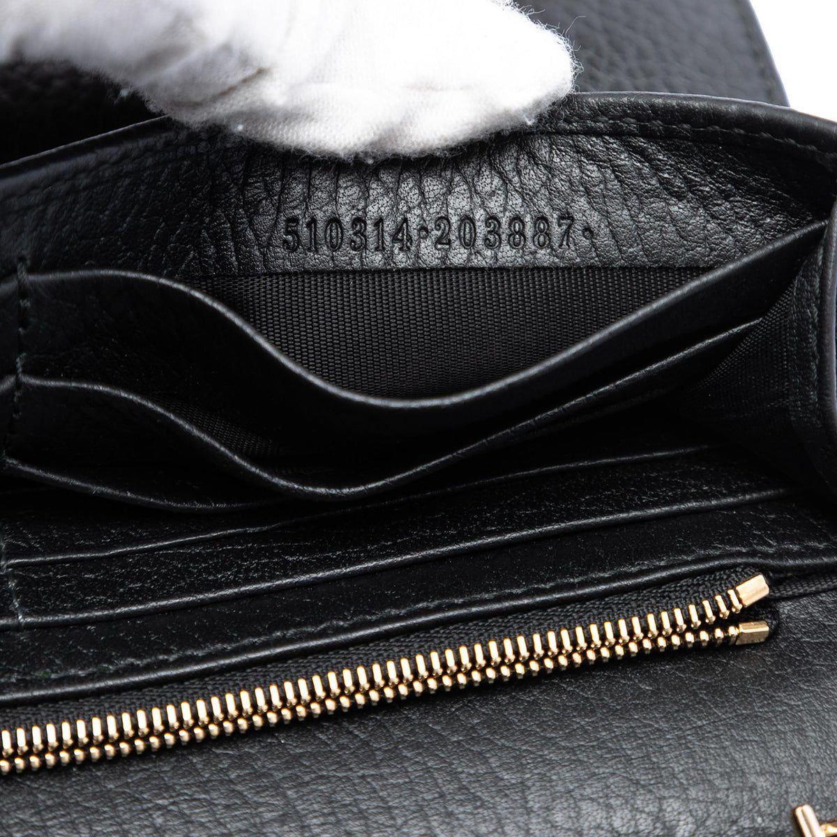 Gucci Dollar Calfskin Interlocking G Wallet on Chain - Black