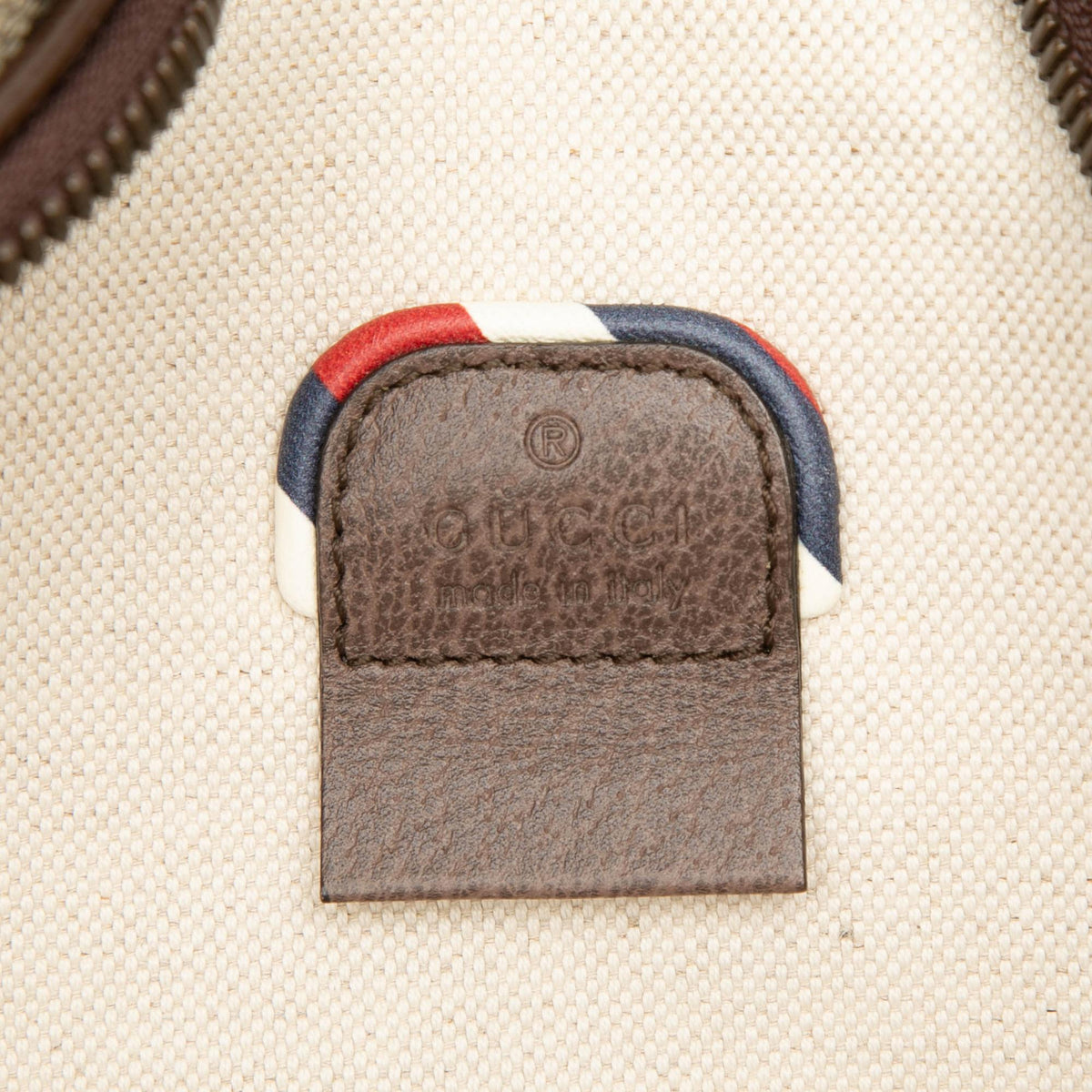 Gucci GG Supreme Courrier Belt Bag - Beige