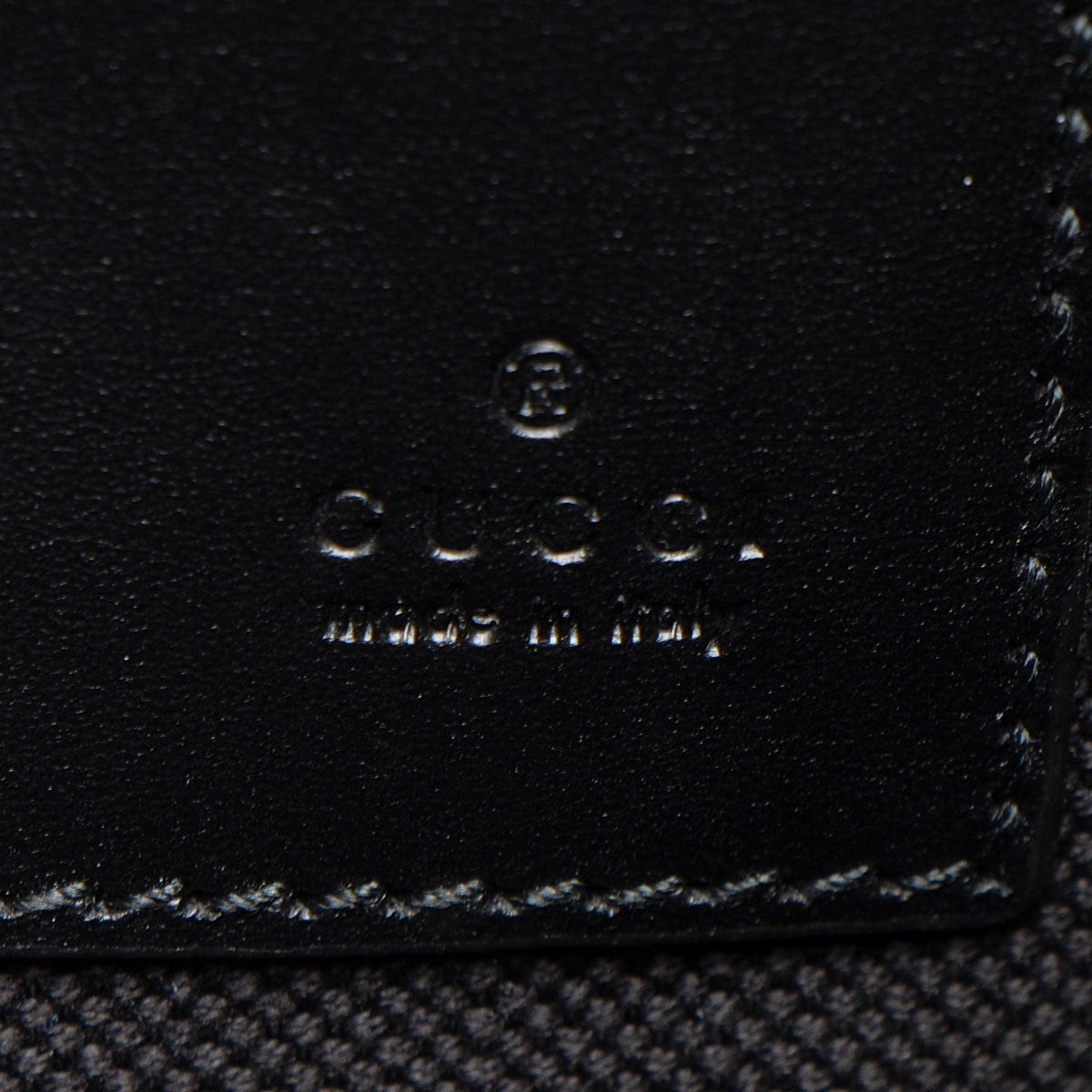 Gucci GG Supreme Night Courrier Clutch - Black/Grey/Multi