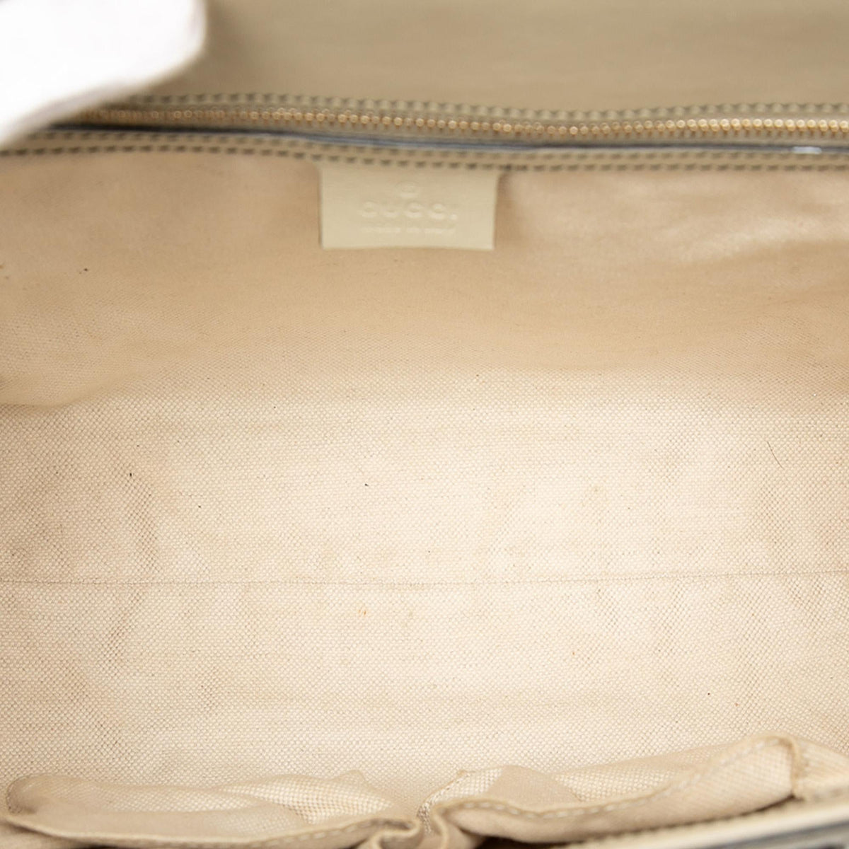 Gucci Large GG Canvas Emily Shoulder Bag - Beige/White