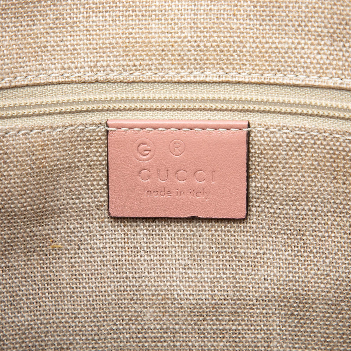 Gucci Large Microguccissima Bree Shoulder Bag - Pink