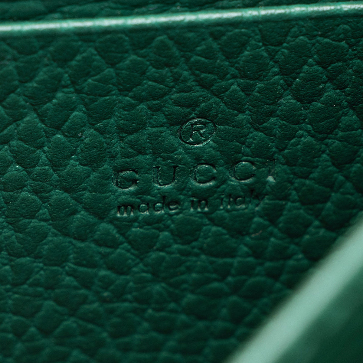 Gucci Leather Crystal Dionysus Chain Wallet - Green