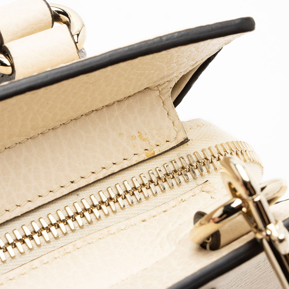 Gucci Leather Soho Small Satchel - White