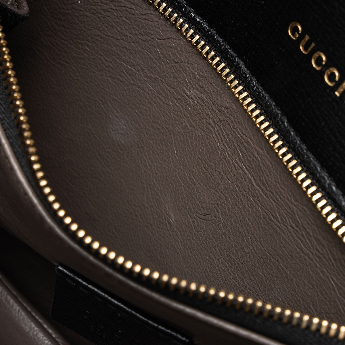 Gucci Leather Sylvie 1969 Small Shoulder Bag - Black