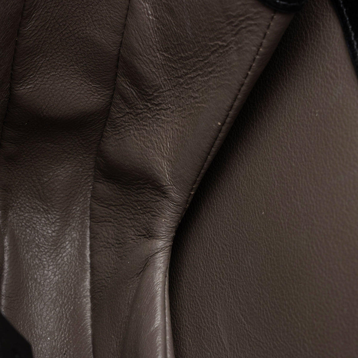 Gucci Leather Sylvie 1969 Small Shoulder Bag - Black