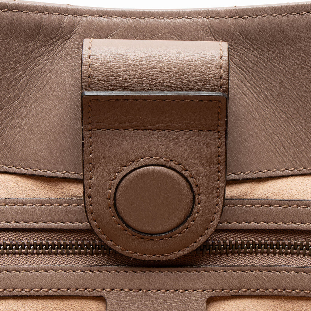 Gucci Matelasse Leather GG Marmont Medium Chain Shoulder Bag - Beige