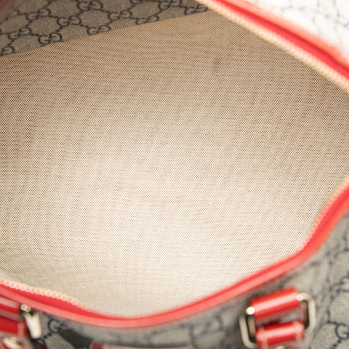 Gucci Medium GG Supreme Joy Tattoo Heart Boston Bag - Beige