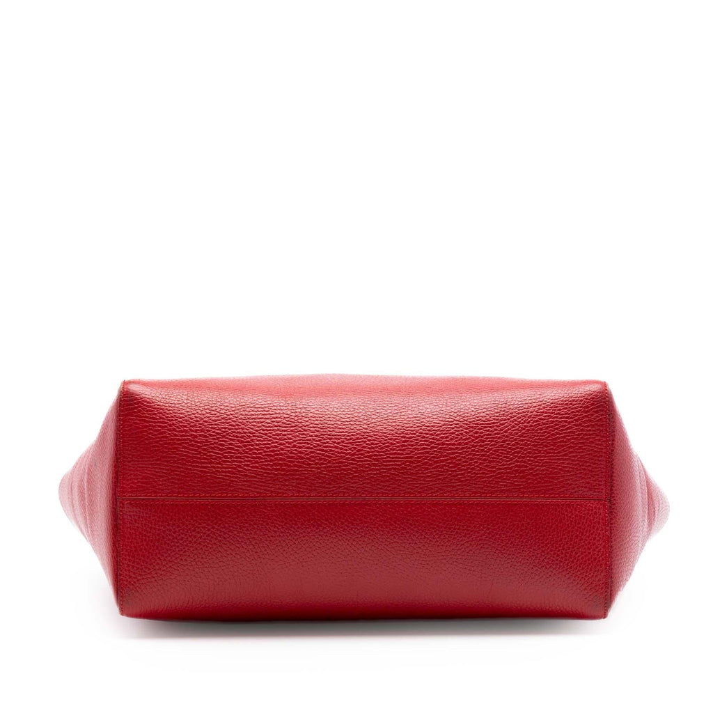 Gucci Medium Leather Swing Tote Bag - Red