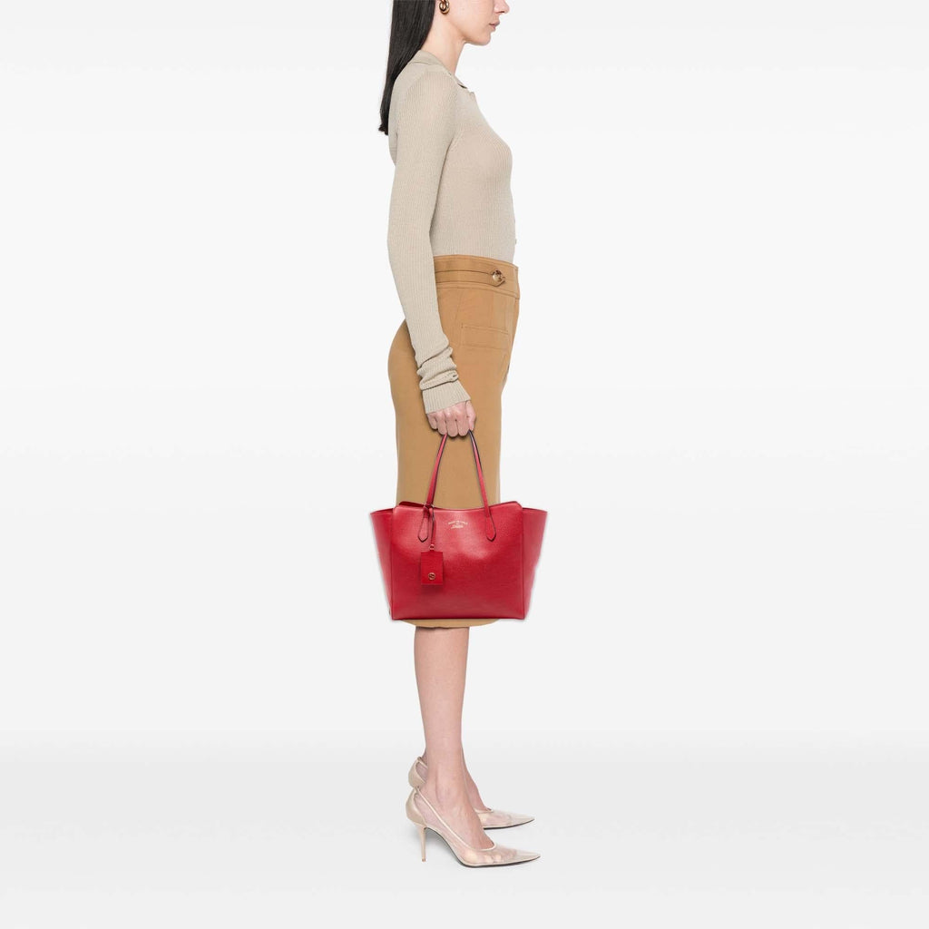 Gucci Medium Leather Swing Tote Bag - Red